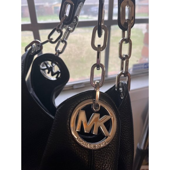 MICHAEL KORS Black Pebble Leather Hobo Shoulder Bag - Picture 10 of 13